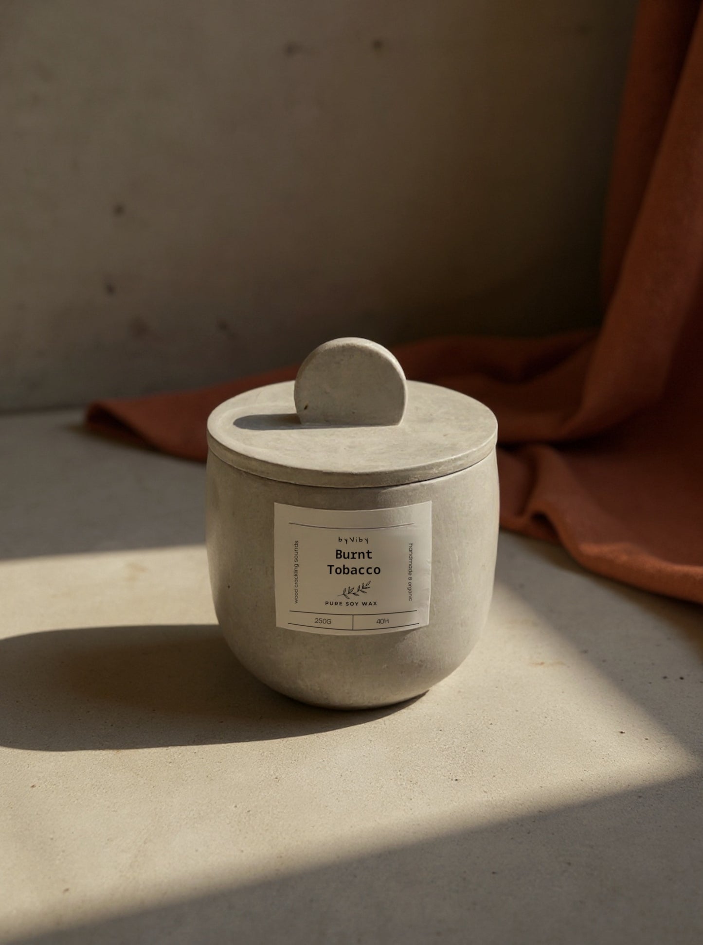 Burnt Tobacco - Scented Candle