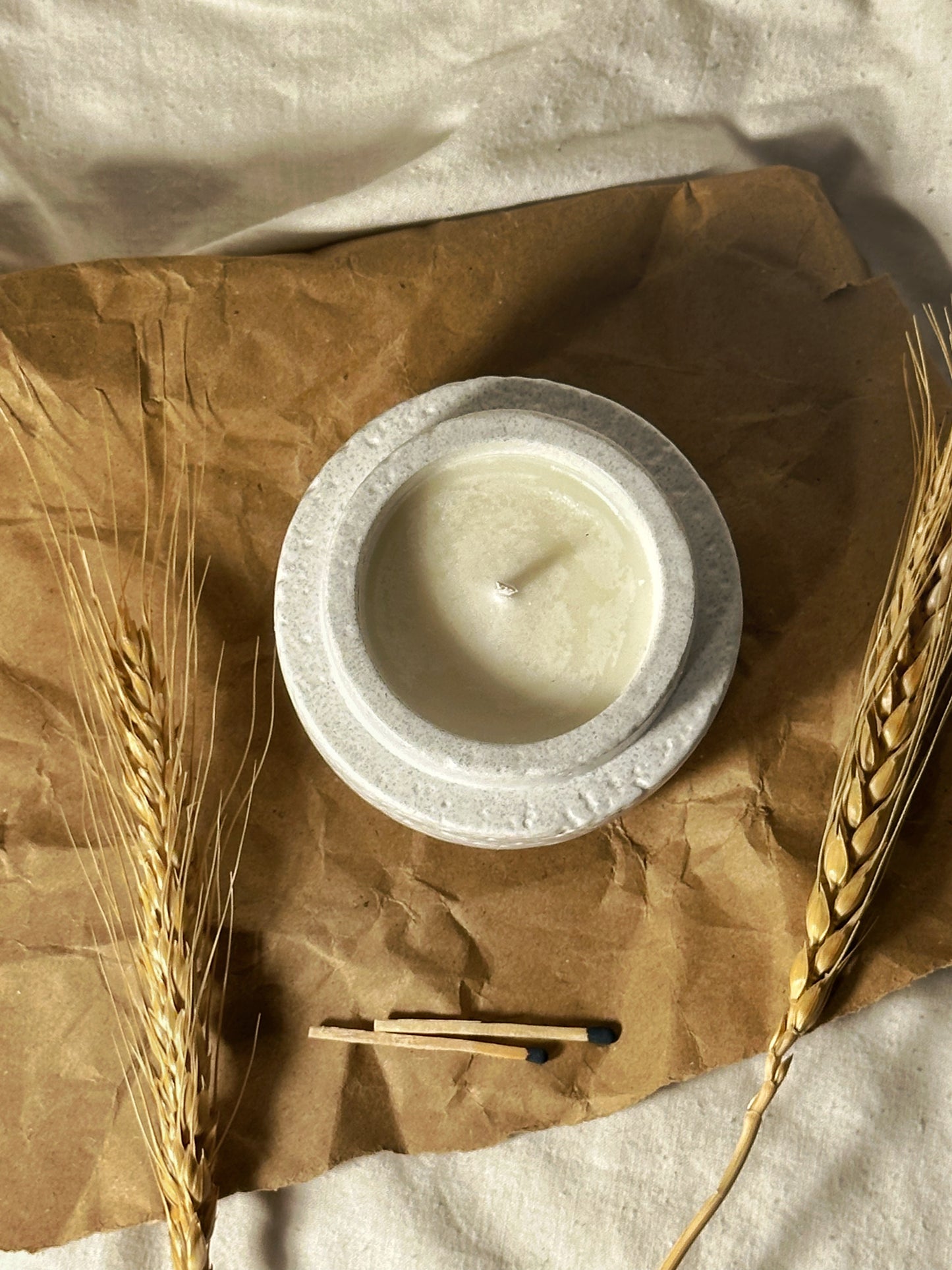 Roca Lumière - Scented Candle