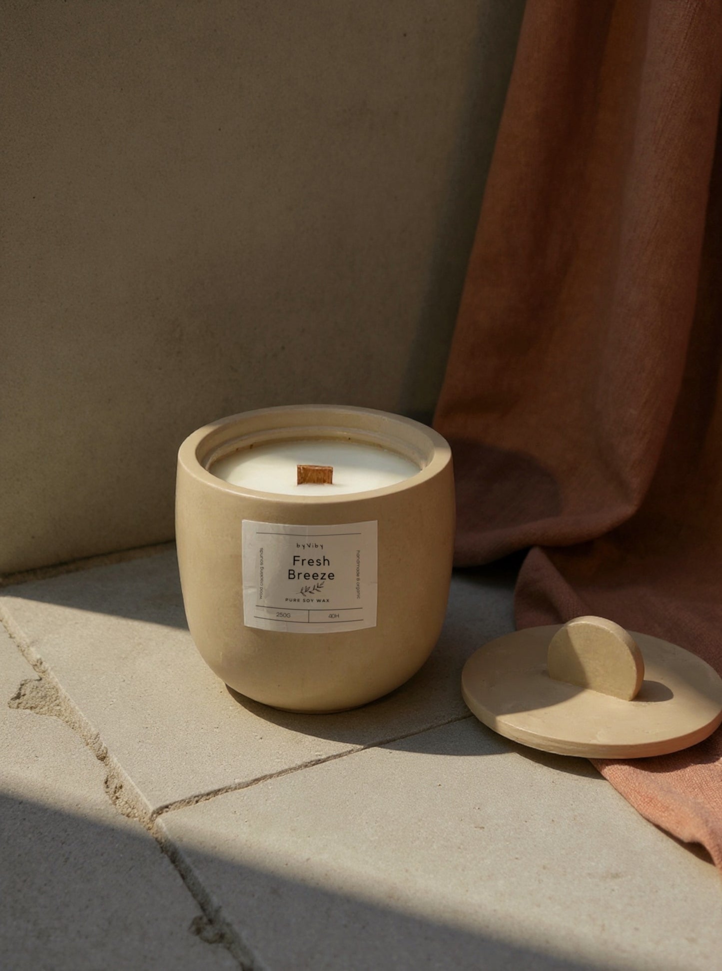 Fresh Breeze - Scented Candle