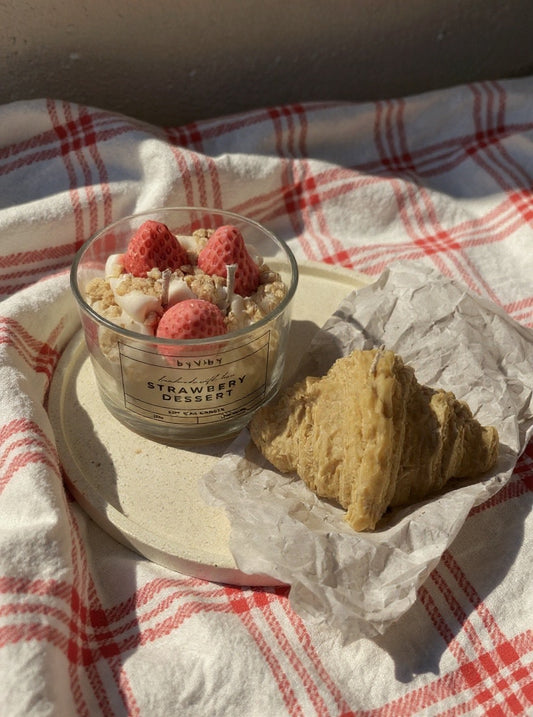 Strawberry Dessert - Scented Candle