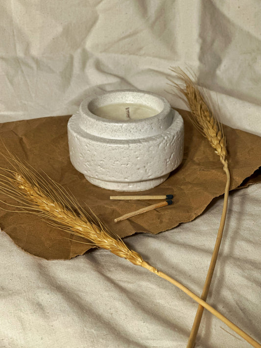 Roca Lumière - Scented Candle